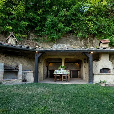 Torre Mediovale Dei Conti *
